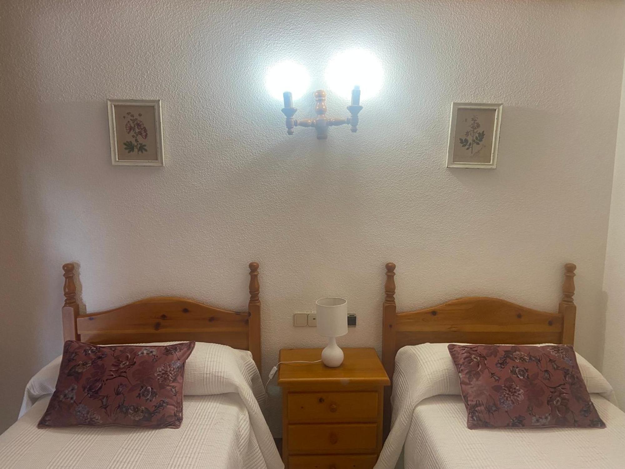 Hostal Cholo Branosera Exterior photo